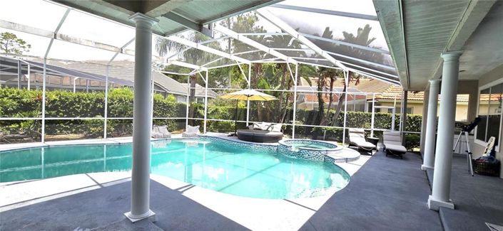 Image No.56-4 Bed Property for sale