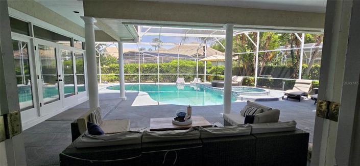 Image No.57-4 Bed Property for sale