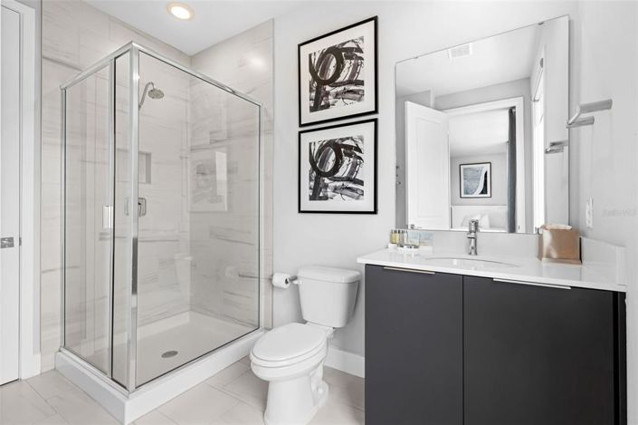 Image No.26-5 Bed Property for sale