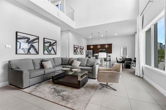 Image No.4-5 Bed Property for sale