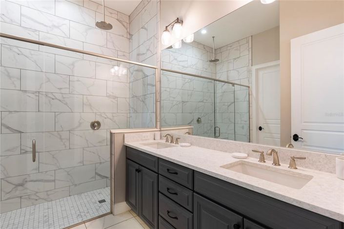 Image No.14-5 Bed Property for sale