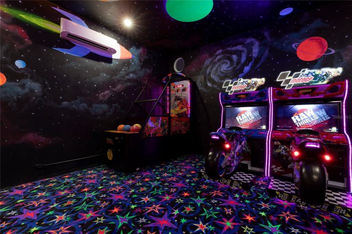 Image No.16-5 Bed Property for sale