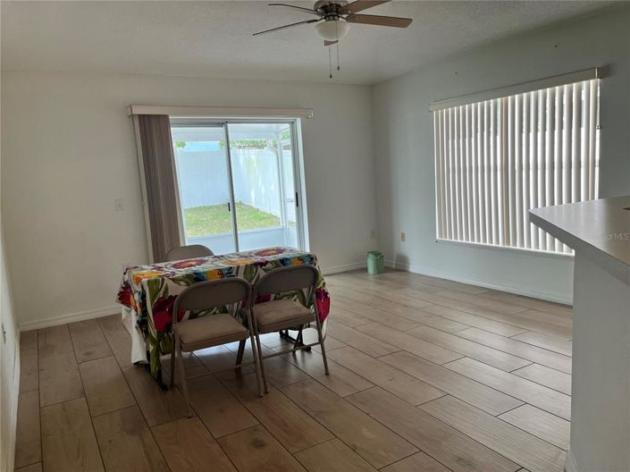 Image No.9-4 Bed Property for sale