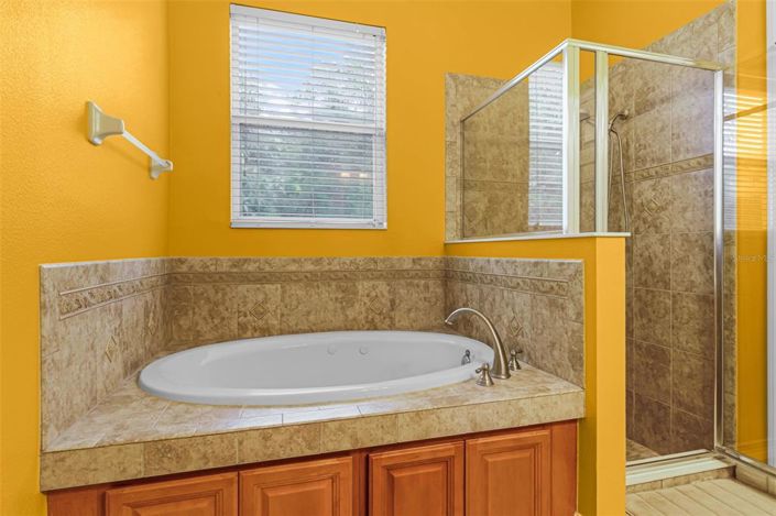 Image No.7-3 Bed Property for sale