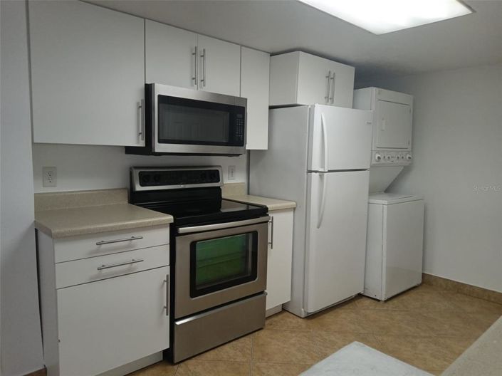 Image No.2-4 Bed Townhouse for sale