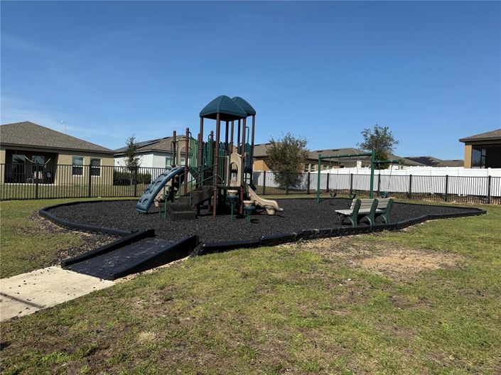 Image No.23-3 Bed Property for sale