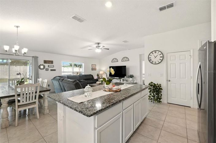 Image No.11-4 Bed Property for sale