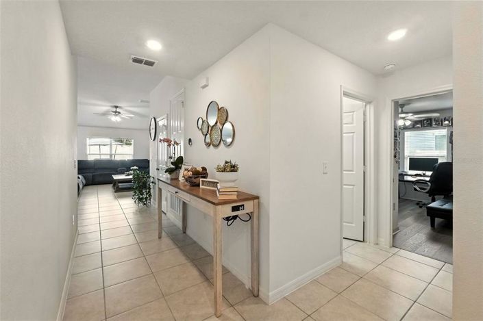 Image No.4-4 Bed Property for sale