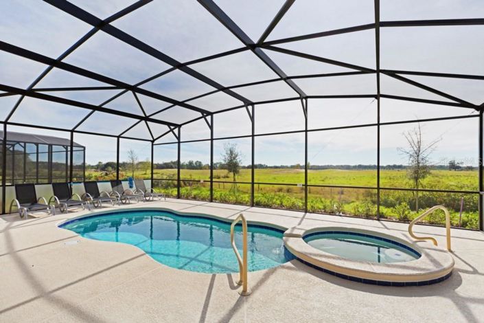 Image No.28-5 Bed Property for sale