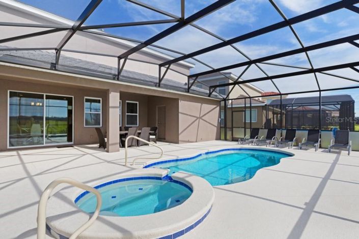 Image No.31-5 Bed Property for sale