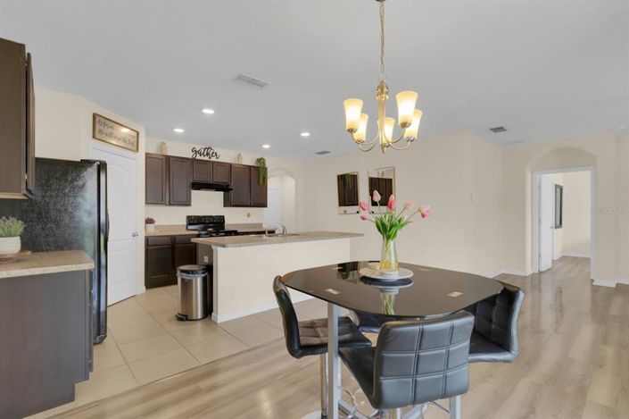 Image No.22-4 Bed Property for sale