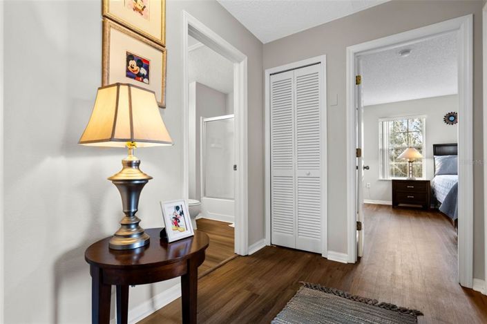 Image No.17-4 Bed Townhouse for sale