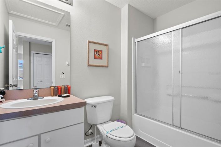 Image No.25-4 Bed Townhouse for sale