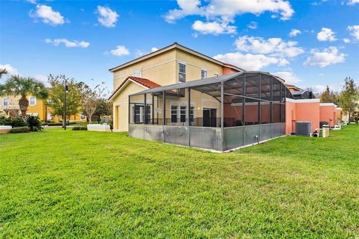 Image No.4-4 Bed Townhouse for sale