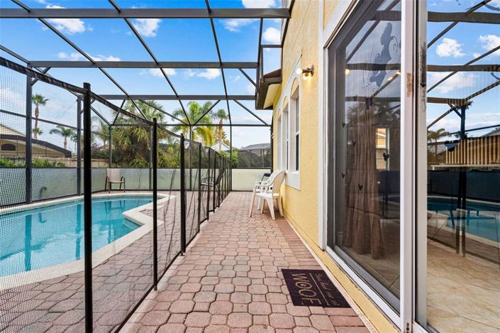 Image No.8-4 Bed Townhouse for sale