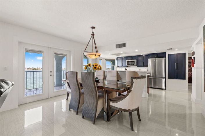 Image No.11-2 Bed Property for sale