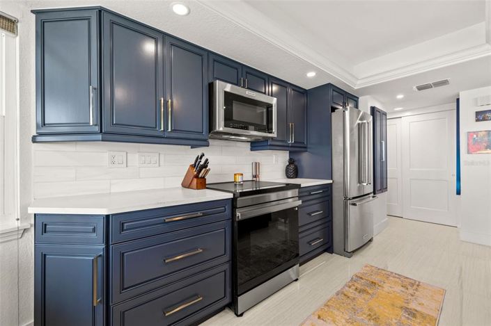 Image No.22-2 Bed Property for sale