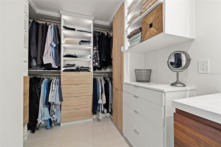 Image No.32-2 Bed Property for sale