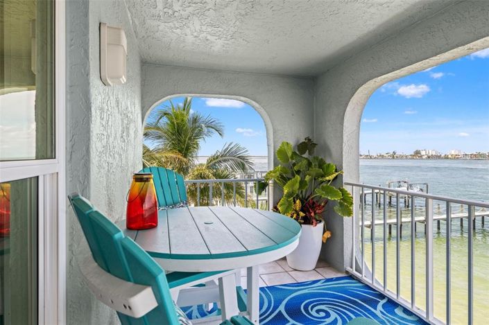 Image No.40-2 Bed Property for sale