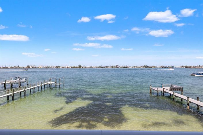 Image No.50-2 Bed Property for sale