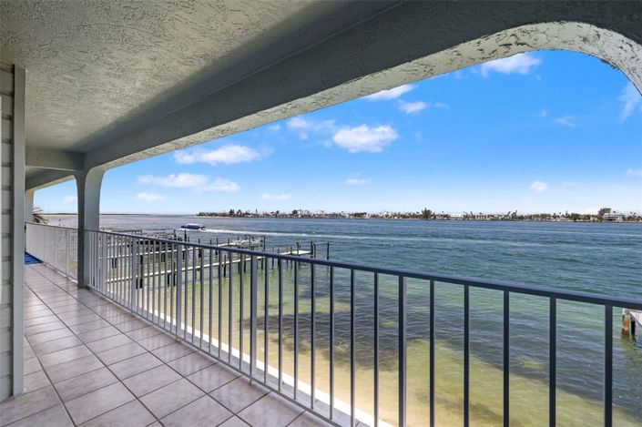 Image No.8-2 Bed Property for sale