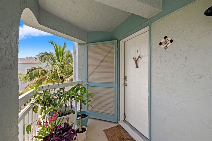 Image No.9-2 Bed Property for sale