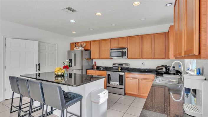 Image No.19-4 Bed Property for sale