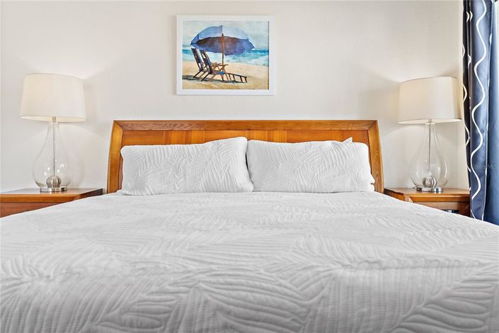 Image No.14-2 Bed Property for sale