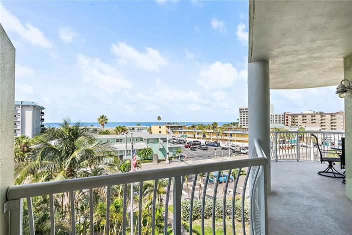 Image No.27-2 Bed Property for sale