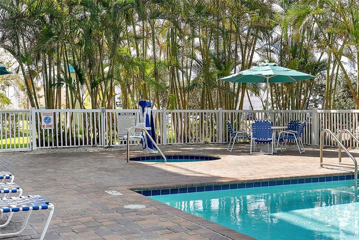 Image No.37-2 Bed Property for sale