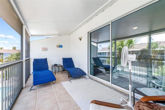 Image No.27-2 Bed Townhouse for sale