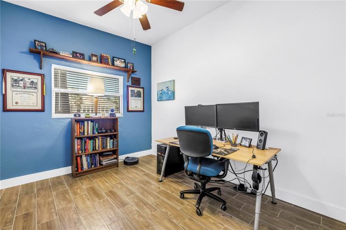 Image No.25-3 Bed Property for sale