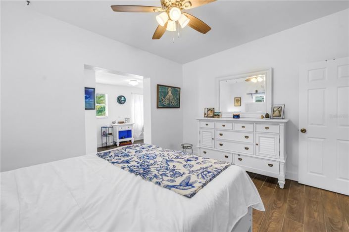 Image No.32-3 Bed Property for sale