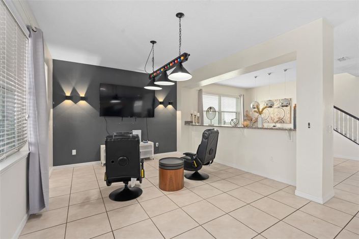 Image No.19-9 Bed Property for sale