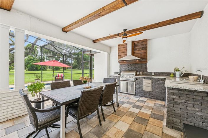 Image No.18-3 Bed Property for sale