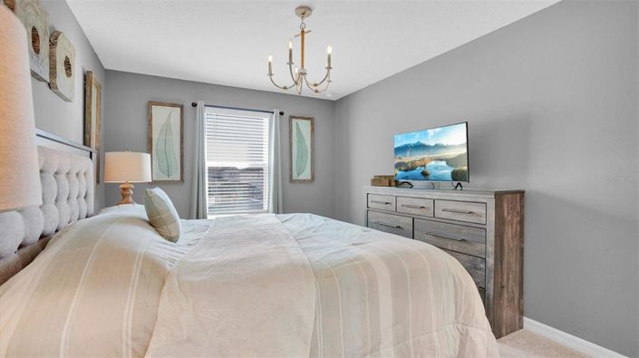 Image No.48-5 Bed Townhouse for sale