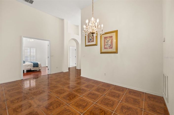 Image No.32-3 Bed Property for sale