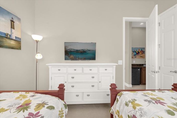 Image No.14-3 Bed Property for sale