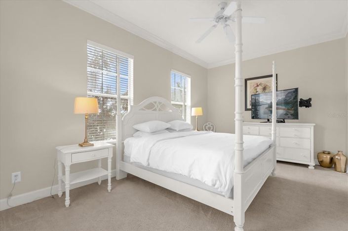 Image No.20-3 Bed Property for sale