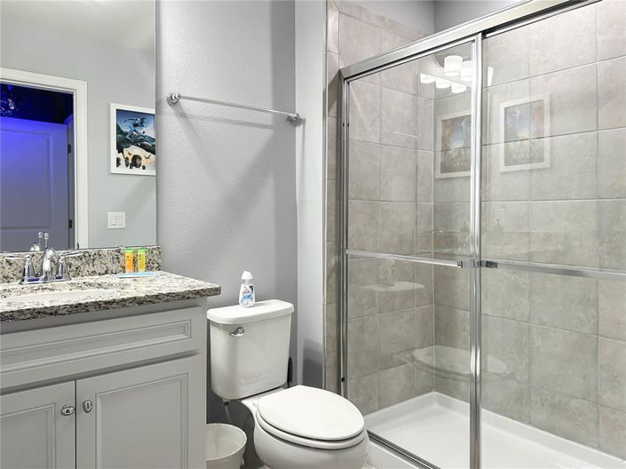 Image No.27-5 Bed Townhouse for sale