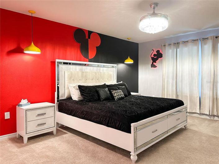 Image No.28-5 Bed Townhouse for sale