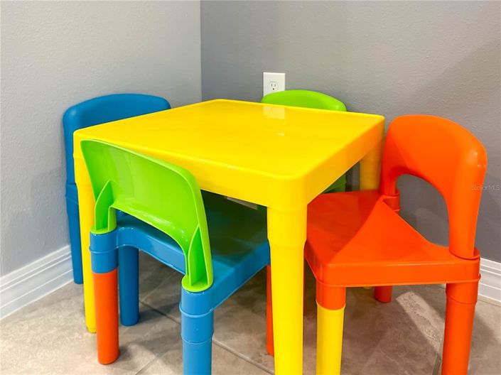 Image No.42-5 Bed Townhouse for sale