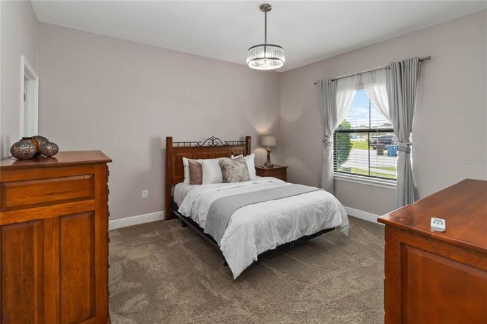 Image No.16-4 Bed Property for sale