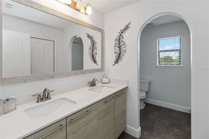 Image No.29-4 Bed Property for sale