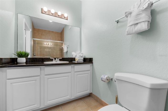 Image No.15-2 Bed Property for sale