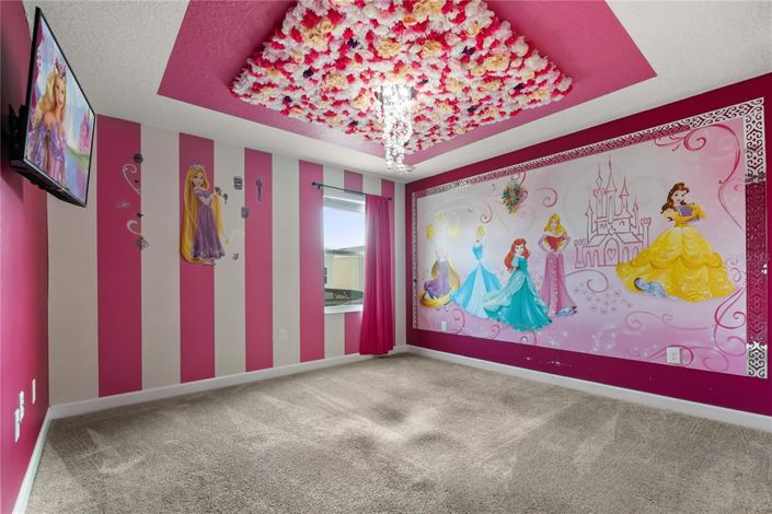 Image No.21-9 Bed Property for sale