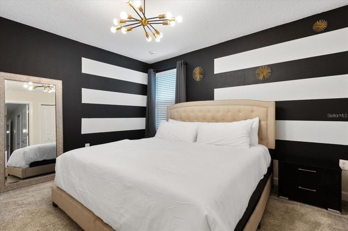 Image No.27-9 Bed Property for sale