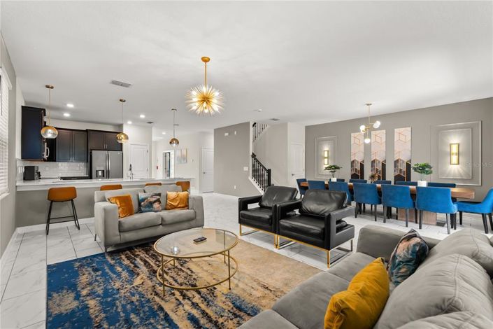 Image No.7-9 Bed Property for sale