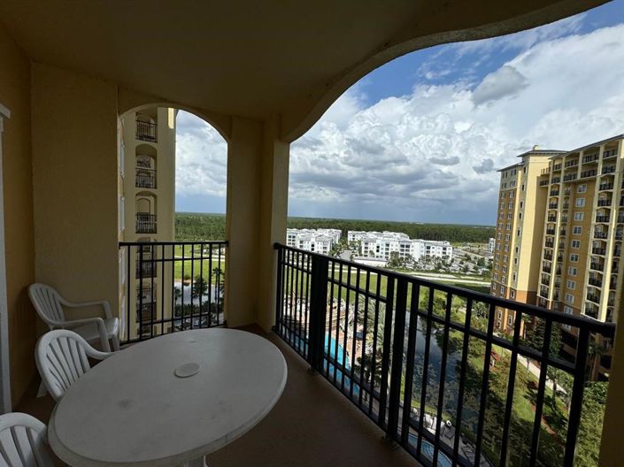 Image No.25-2 Bed Property for sale