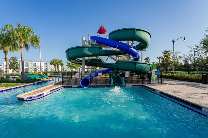 Image No.35-4 Bed Townhouse for sale